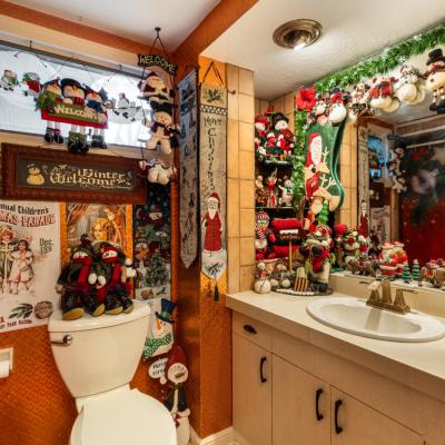 A decorated bathroom