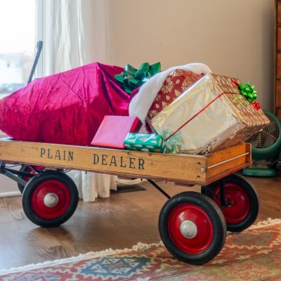 wagon with presents
